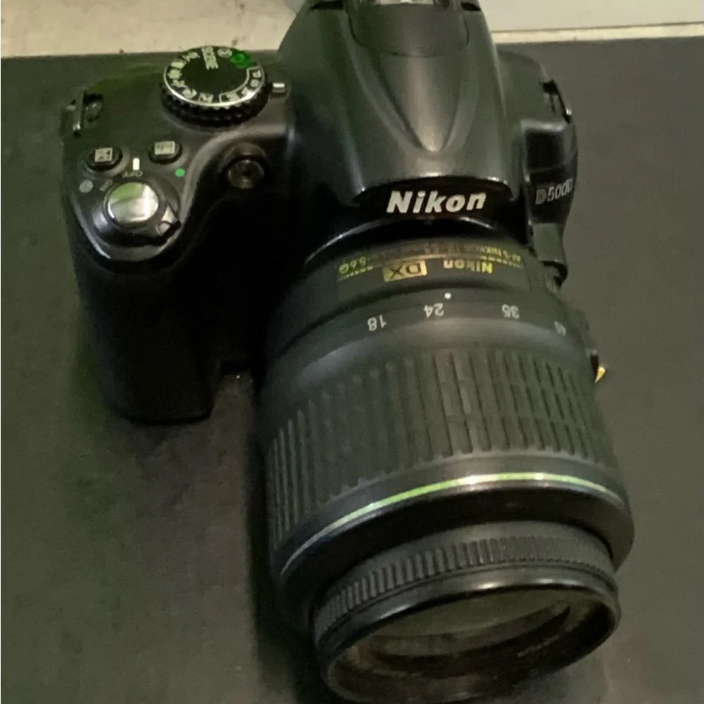 Nikon D5000 DX Digital SLR Camera